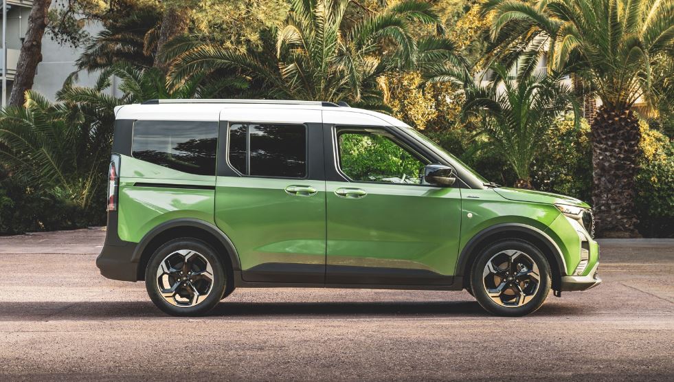 FORD TOURNEO
